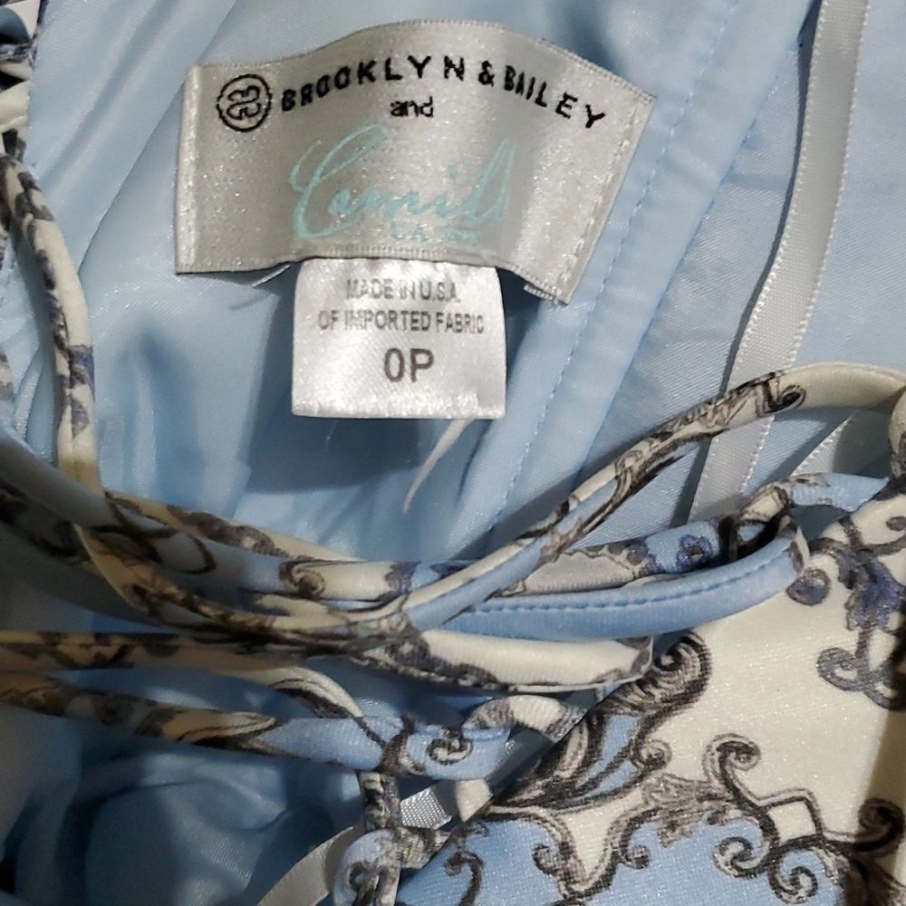 Brooklyn & Bailey Prom Dress Size 0P - Picture 6 of 6